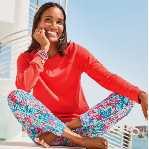 Lily Pulitzer Beach Comber Pullover in Ruby Red - Size Large - Picture 10 of 11